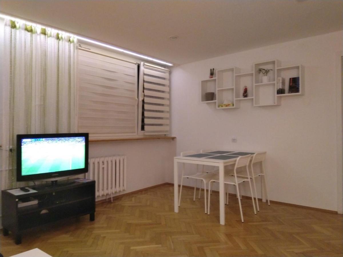 Apartament Zielona Wierzba Blisko Sky Tower Breslávia Exterior foto